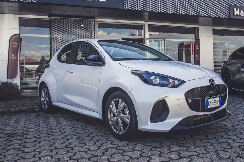 Mazda Mazda2 Hybrid nuova a Vercelli