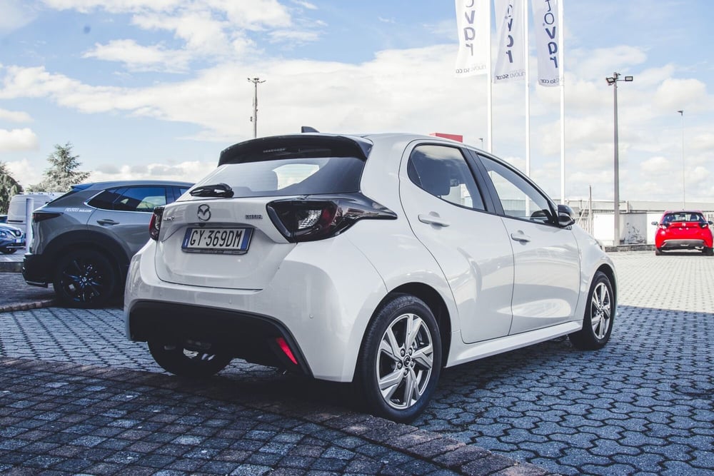 Mazda Mazda2 Hybrid nuova a Vercelli (5)