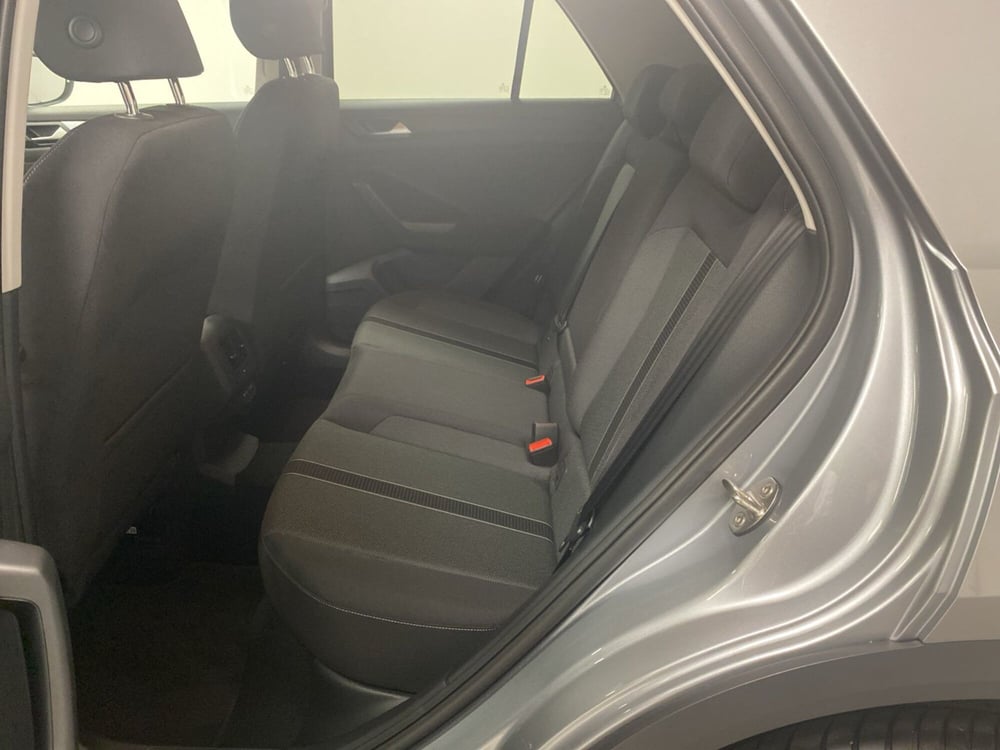 Volkswagen T-Roc nuova a Varese (10)