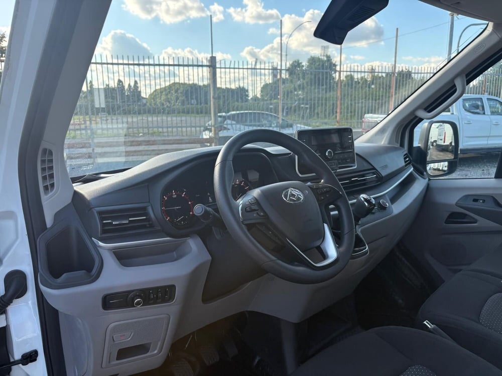 Maxus Deliver9 Furgone nuova a Monza e Brianza (10)