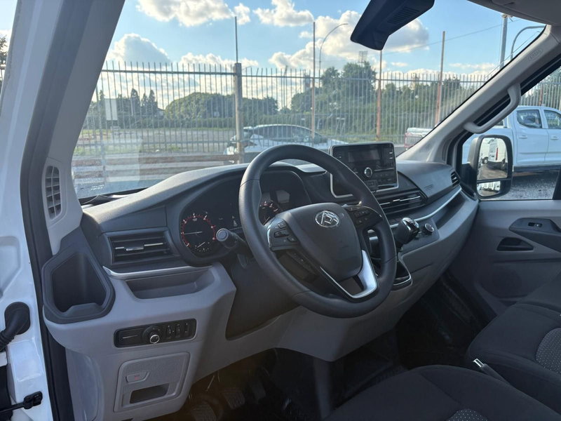 Maxus Deliver9 Furgone nuova a Monza e Brianza (10)