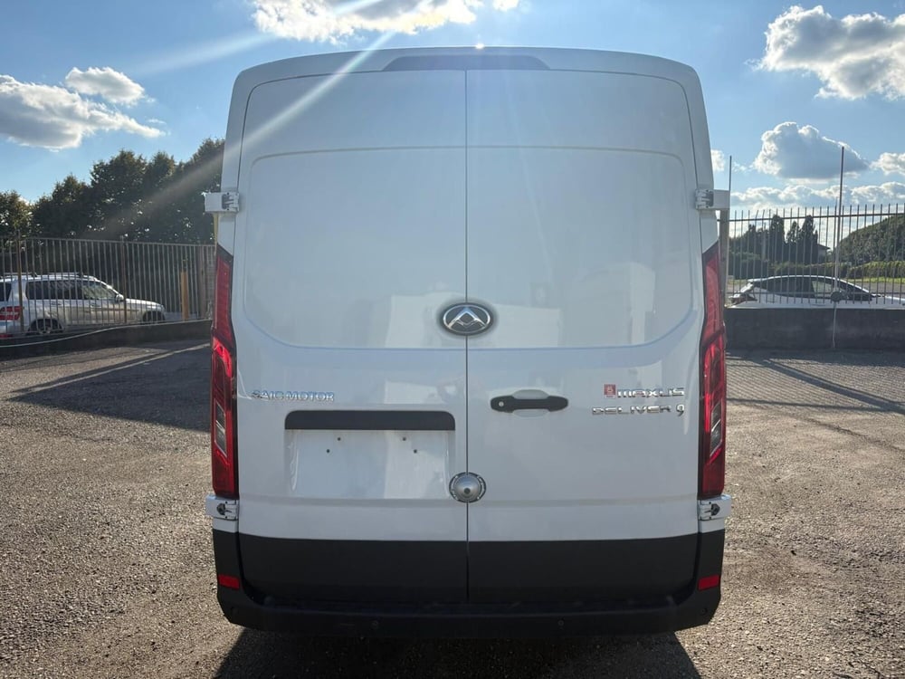 Maxus Deliver9 Furgone nuova a Monza e Brianza (5)