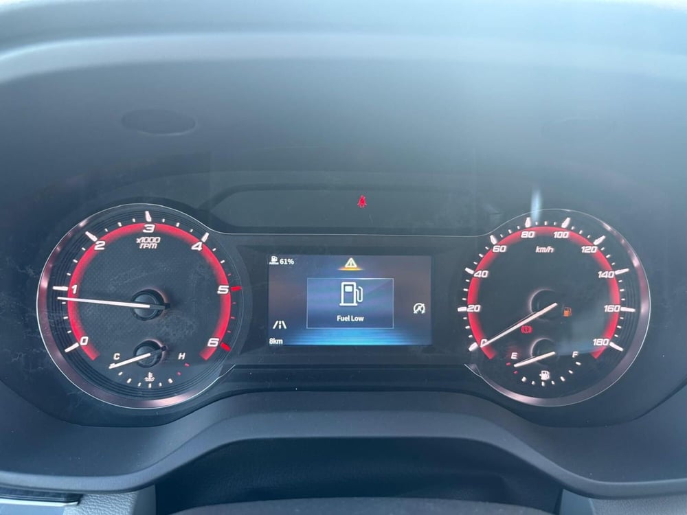 Maxus Deliver9 Furgone nuova a Monza e Brianza (8)