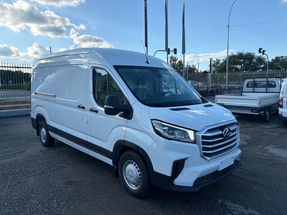 Maxus Deliver9 Furgone nuova a Monza e Brianza (13)