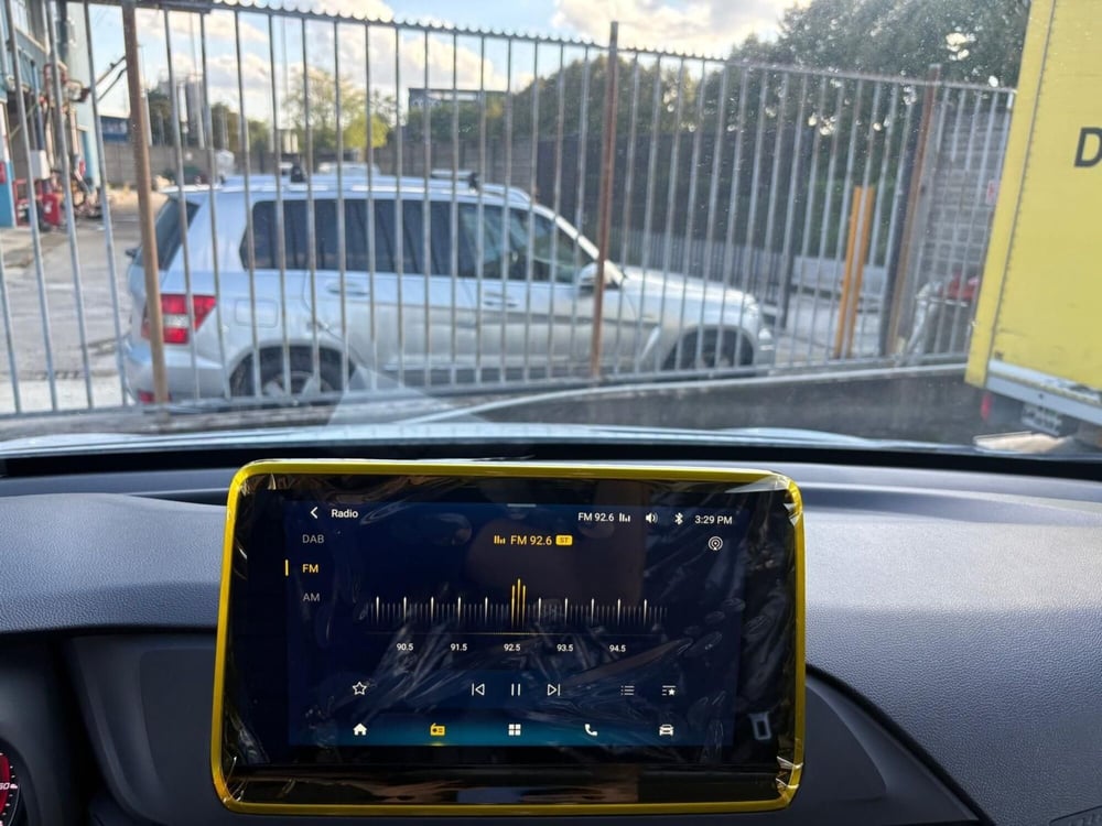 Maxus Deliver9 Furgone nuova a Monza e Brianza (10)