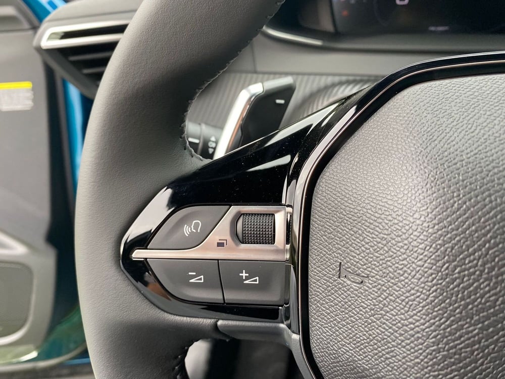 Peugeot 2008 nuova a Avellino (19)