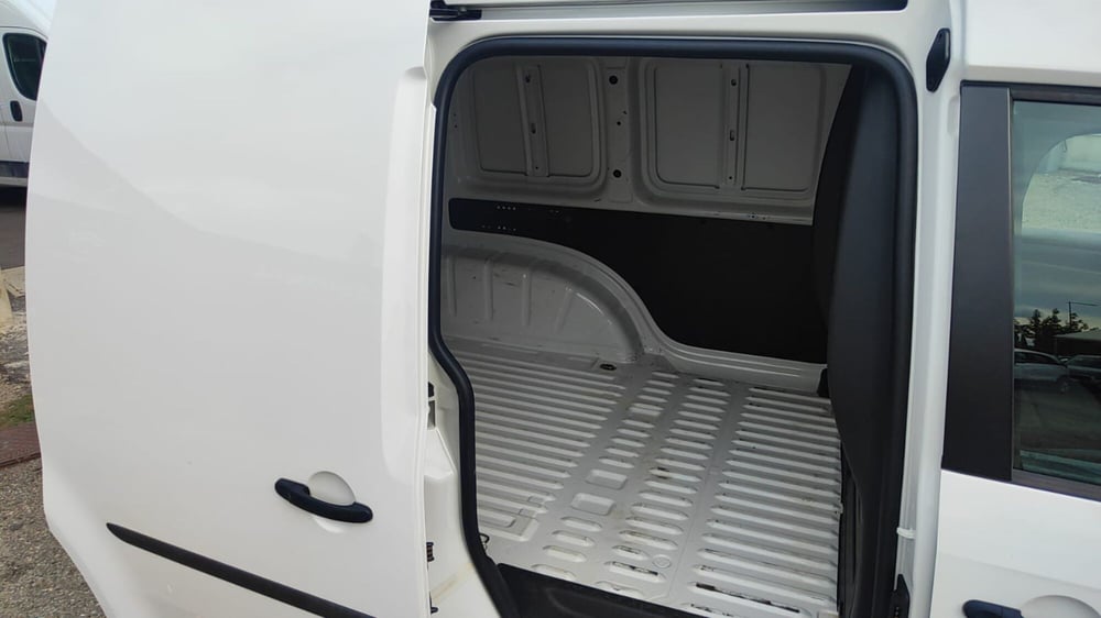 Volkswagen Caddy usata a Firenze (12)