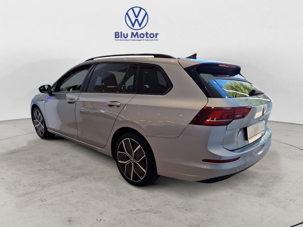 Volkswagen Golf Variant nuova a Frosinone (2)