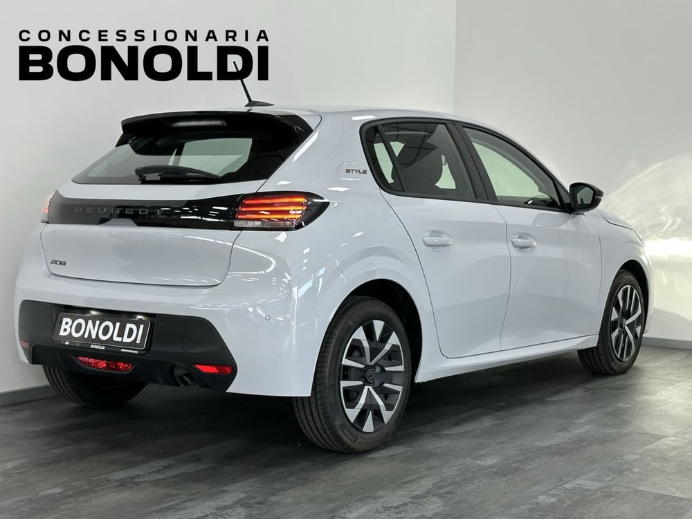 Peugeot 208 nuova a Brescia (10)
