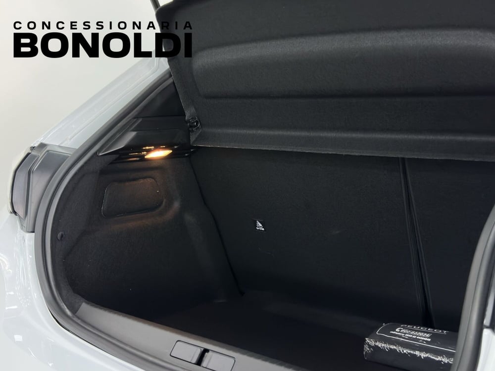 Peugeot 208 nuova a Brescia (8)