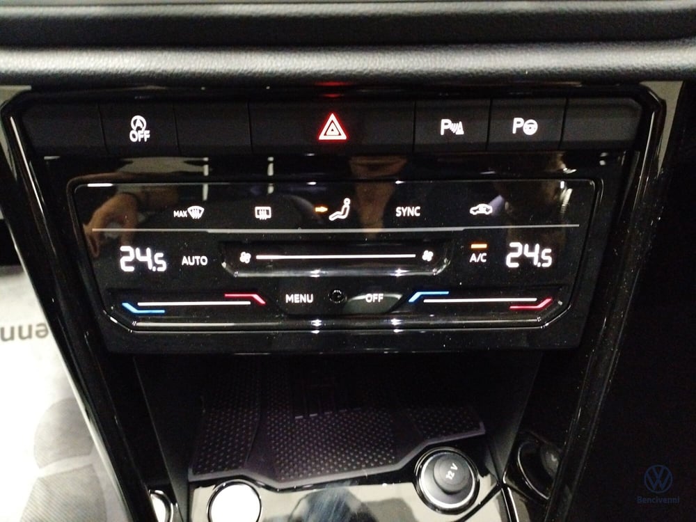 Volkswagen T-Roc nuova a Catanzaro (20)