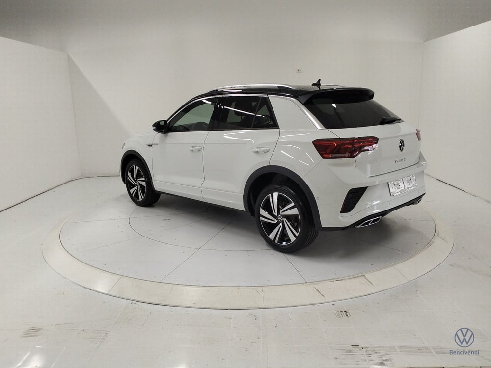 Volkswagen T-Roc nuova a Catanzaro (8)