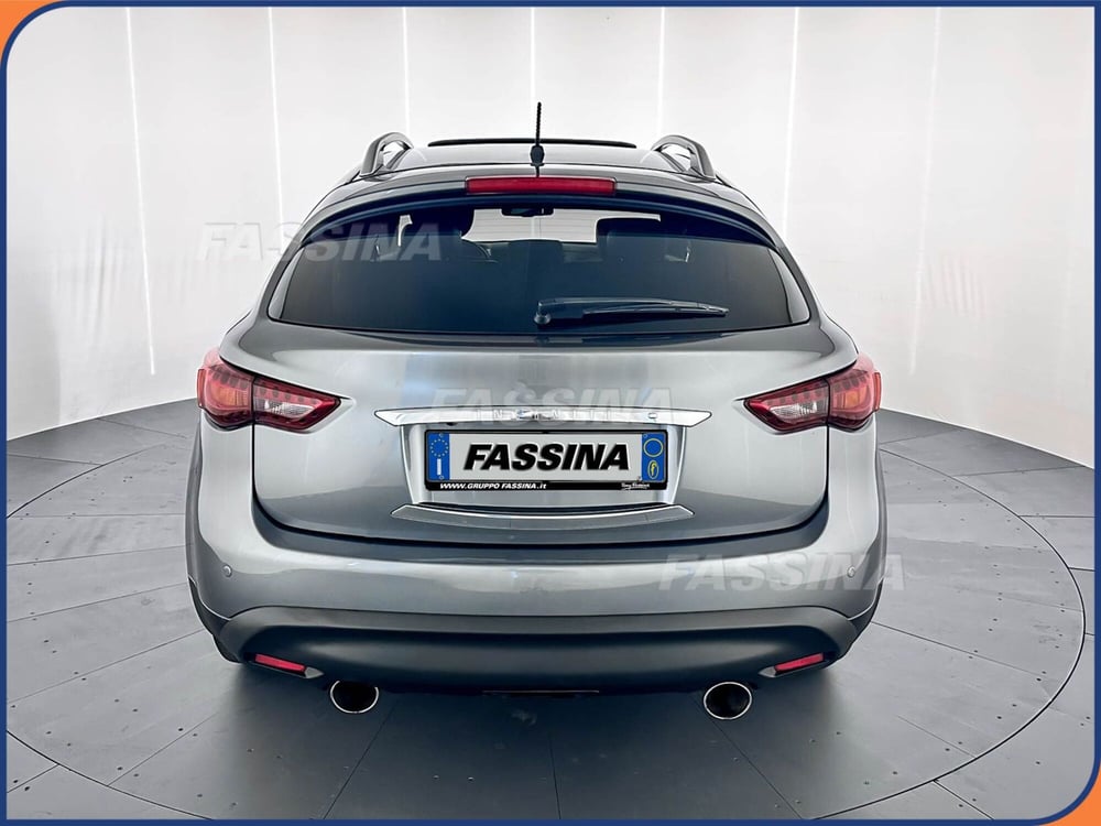 Infiniti QX70 usata a Milano (5)