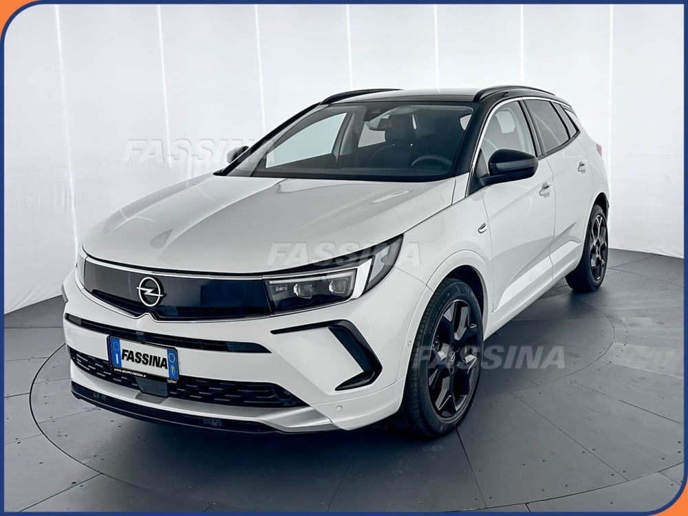 Opel Grandland usata a Milano (3)