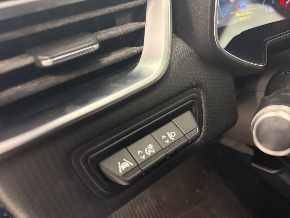 Renault Clio usata a Palermo (8)