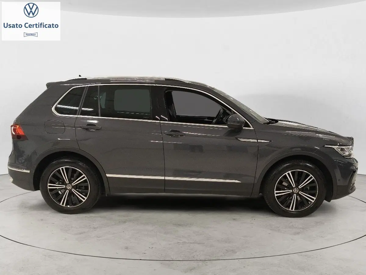 Volkswagen Tiguan usata a Genova (4)