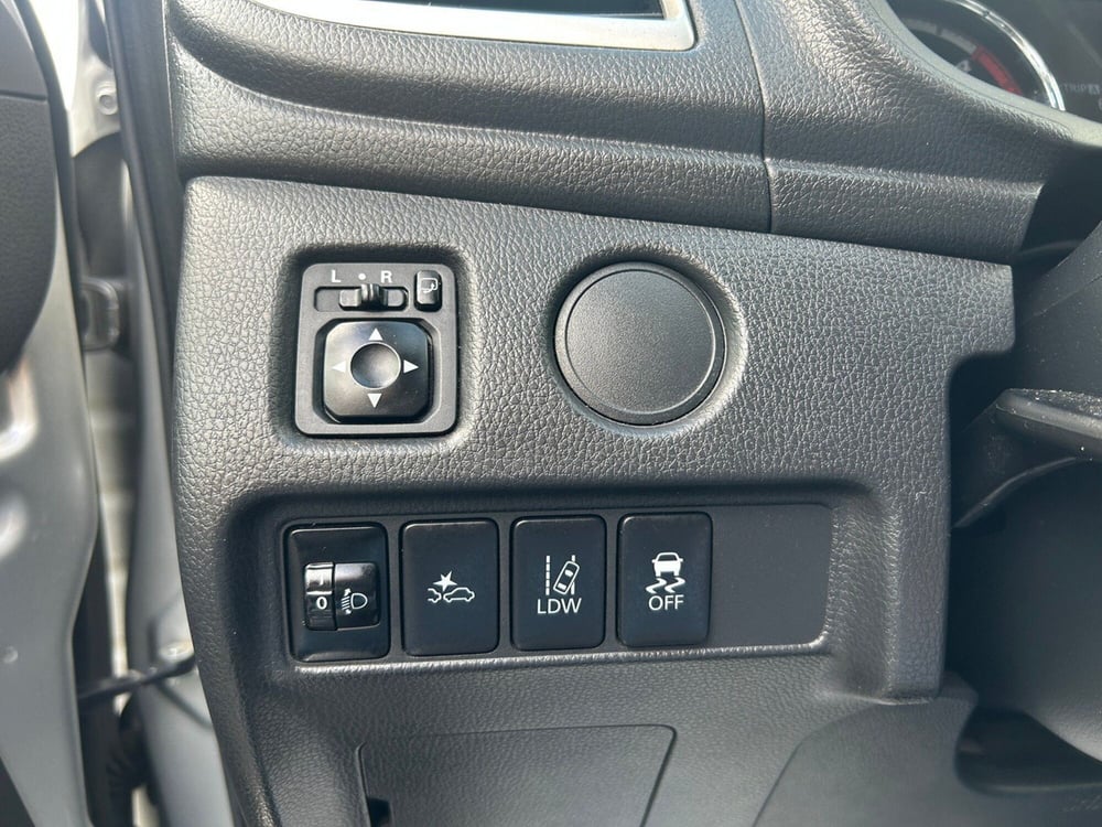 Mitsubishi L200 usata a Torino (17)