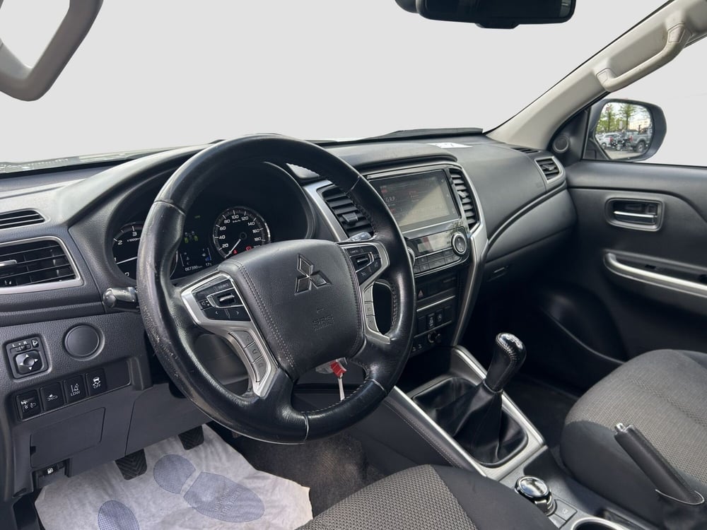 Mitsubishi L200 usata a Torino (9)