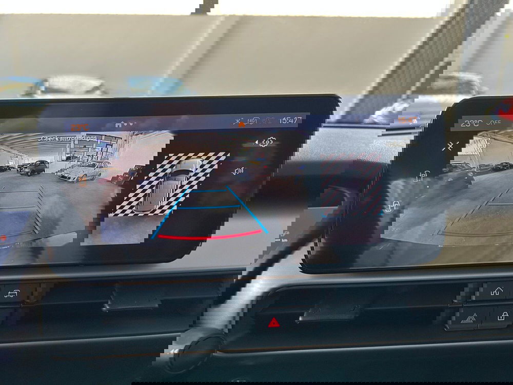 Jeep Avenger nuova a Torino (18)