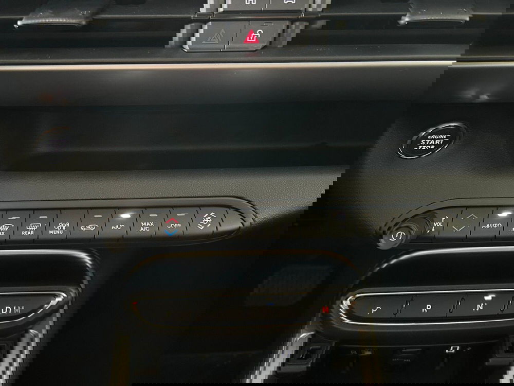 Jeep Avenger nuova a Torino (19)