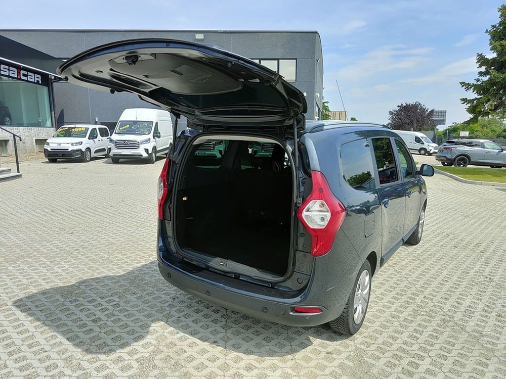 Dacia Lodgy usata a Torino (10)