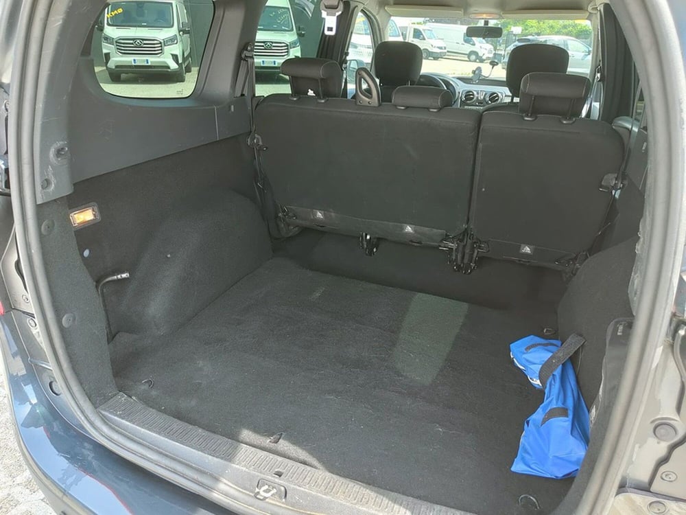 Dacia Lodgy usata a Torino (11)