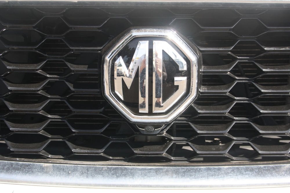 Mg ZS (2021-->) usata a Catania (9)