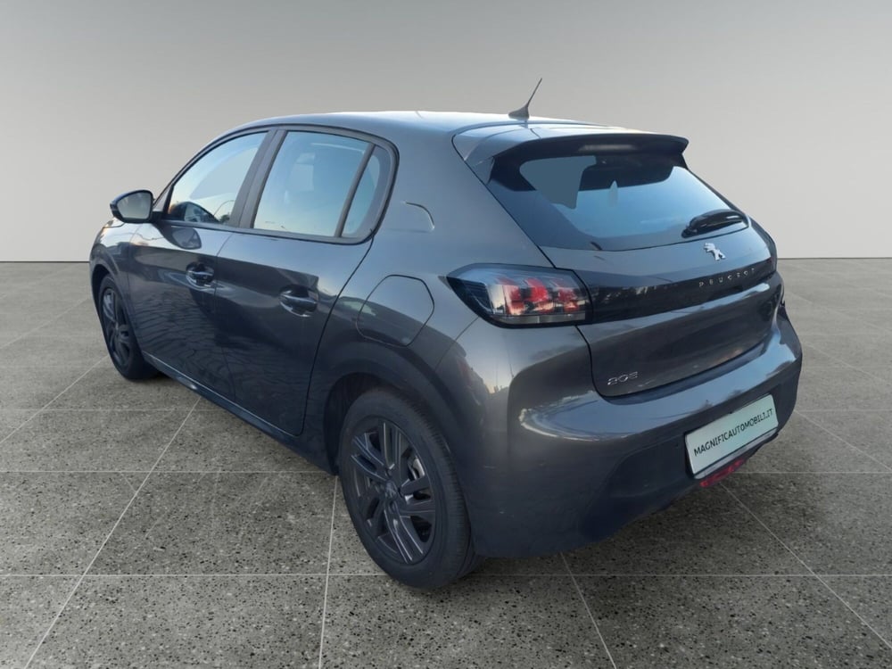 Peugeot 208 usata a Bari (2)