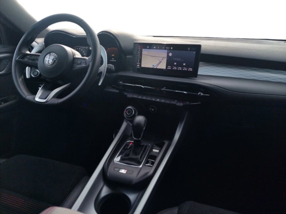 Alfa Romeo Tonale usata a Bari (3)