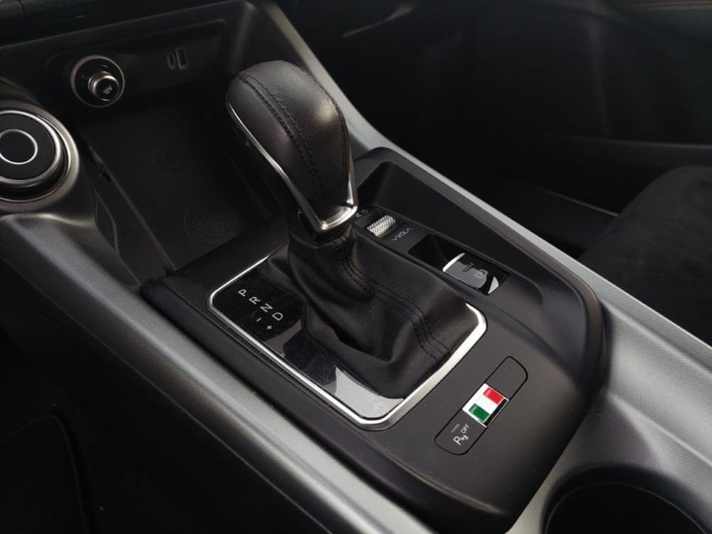 Alfa Romeo Tonale usata a Bari (9)