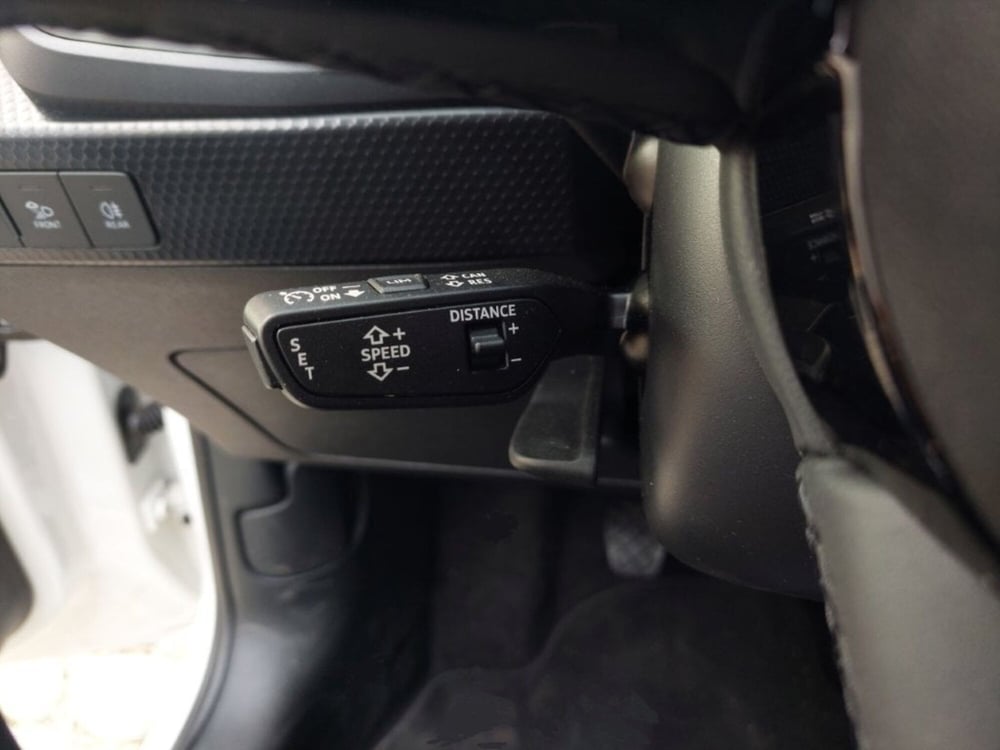 Audi A1 allstreet nuova a Bari (17)