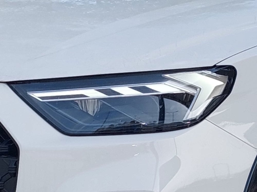 Audi A1 allstreet nuova a Bari (5)