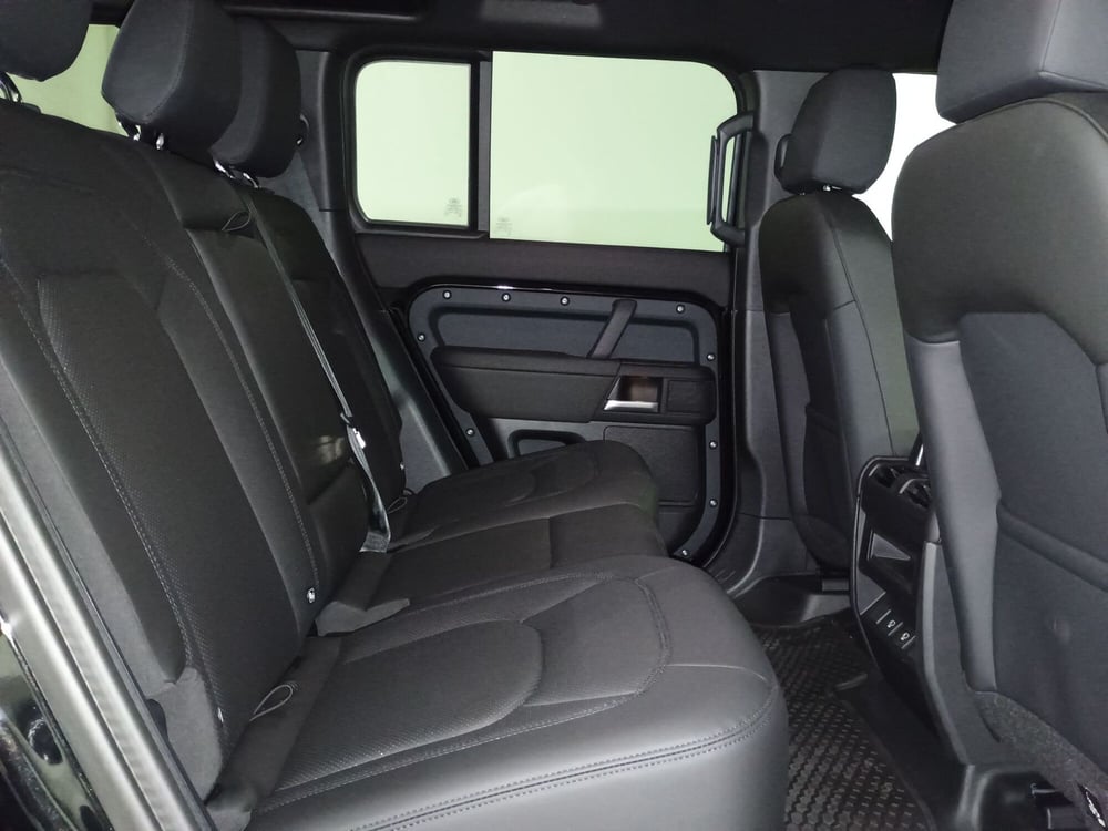 Land Rover Defender usata a Catanzaro (5)