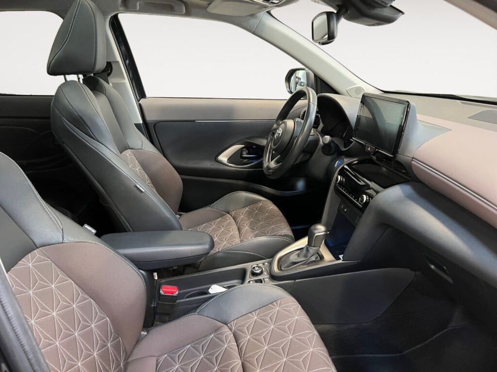 Toyota Yaris Cross usata a Verona (8)