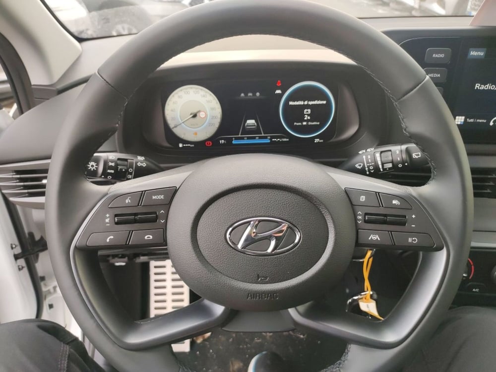 Hyundai Bayon nuova a Latina (15)
