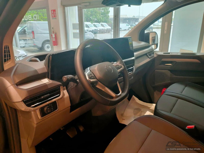 Volkswagen Veicoli Commerciali Caravelle nuova a Bologna (6)