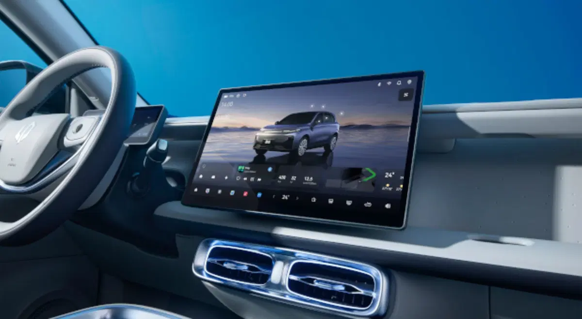Leapmotor B10 nuova a Caserta (4)