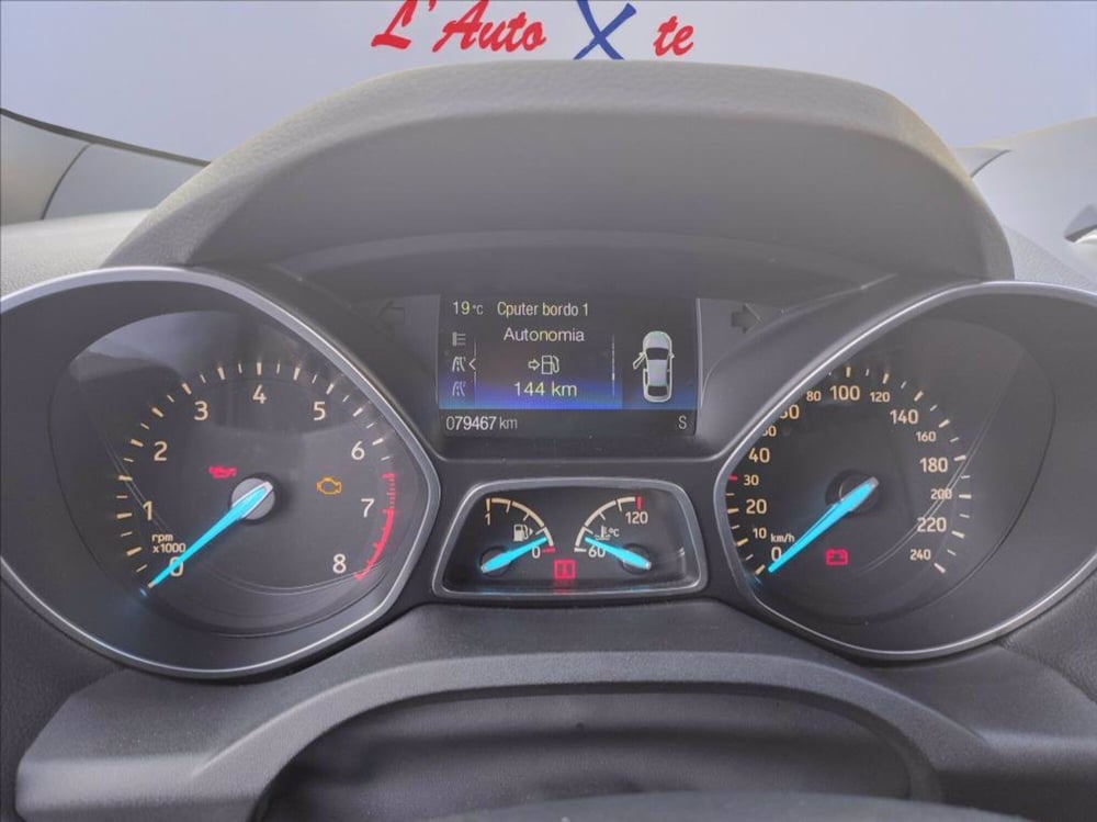 Ford Kuga usata a Milano (10)