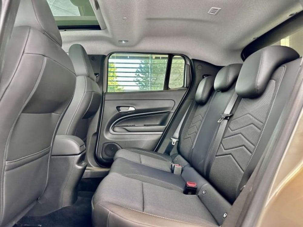 Jeep Avenger usata a Torino (11)