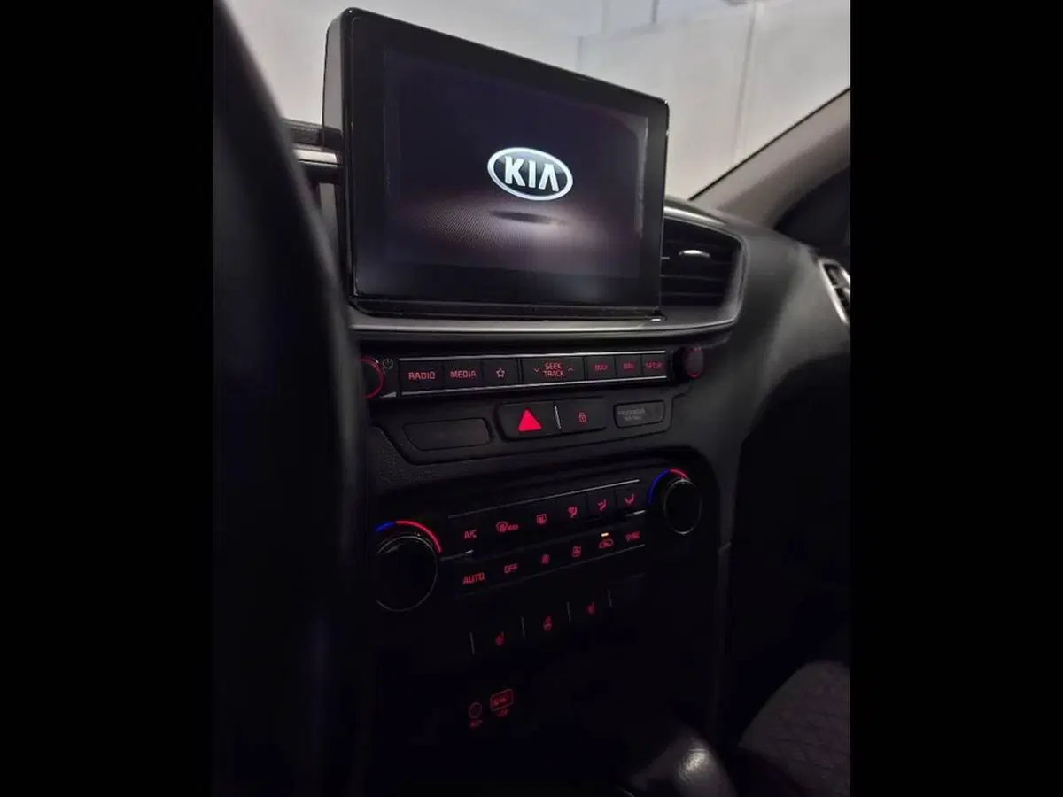 Kia Ceed usata a Torino (11)