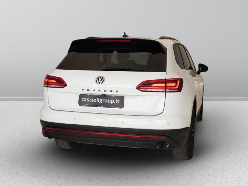 Volkswagen Touareg usata a Teramo (6)