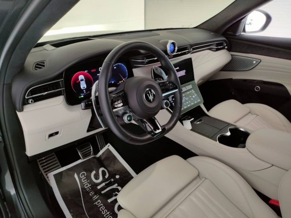 Maserati Grecale usata a Teramo (14)