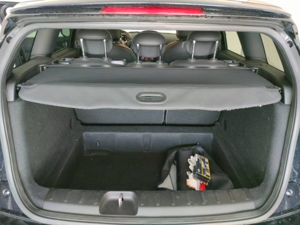 MINI Mini Clubman usata a Teramo (13)