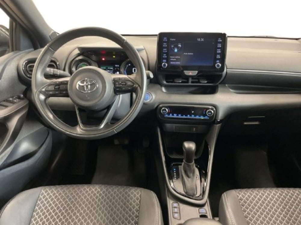 Toyota Yaris Cross usata a Vercelli (9)