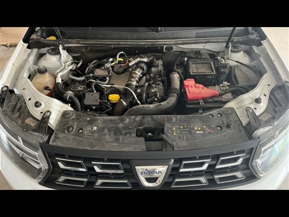 Dacia Duster usata a Firenze (14)
