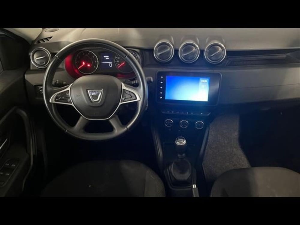 Dacia Duster usata a Firenze (7)