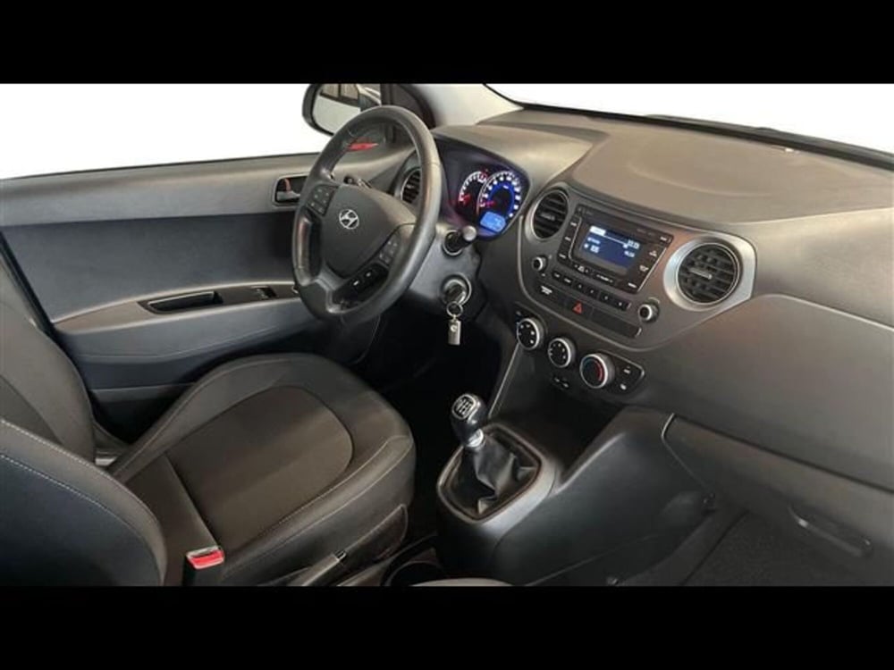 Hyundai i10 usata a Firenze (11)