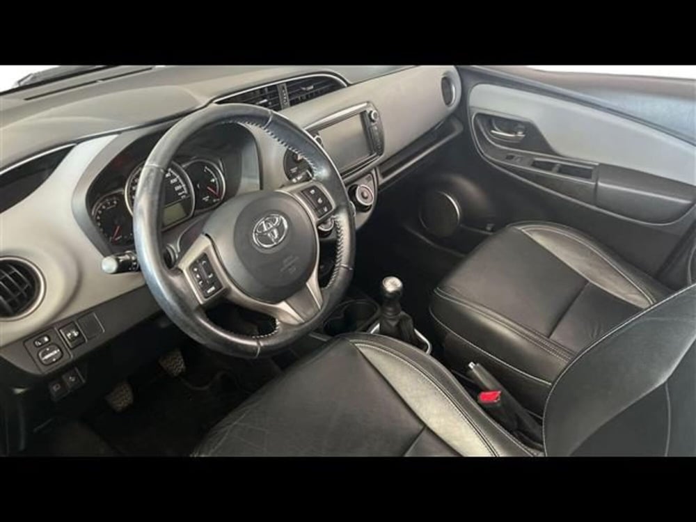 Toyota Yaris usata a Firenze (10)