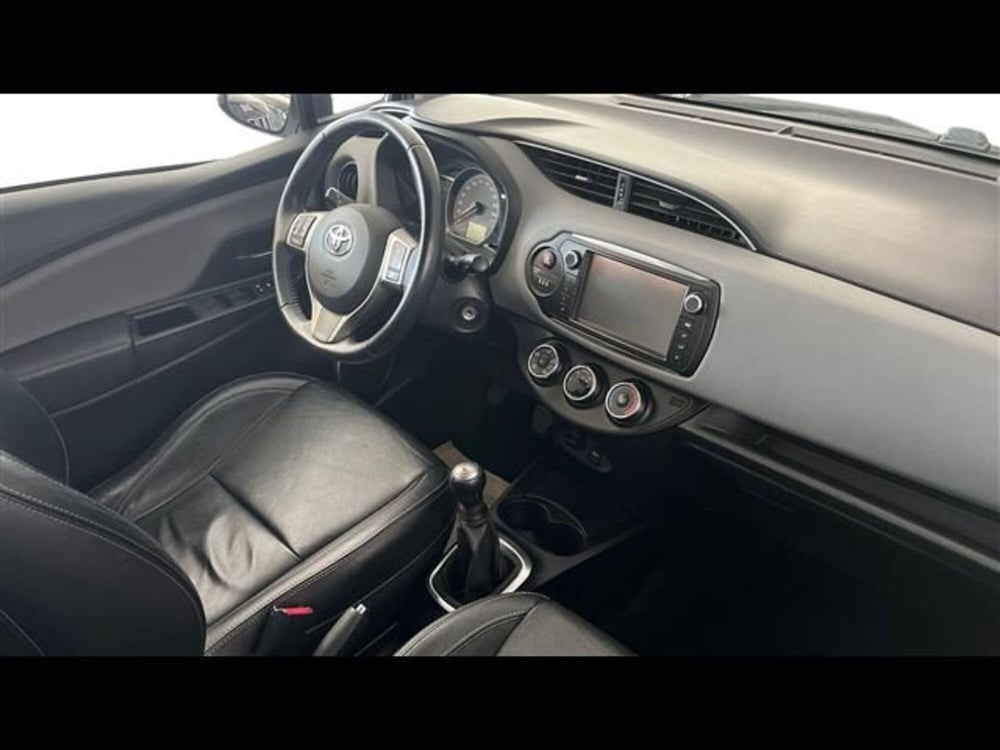 Toyota Yaris usata a Firenze (12)