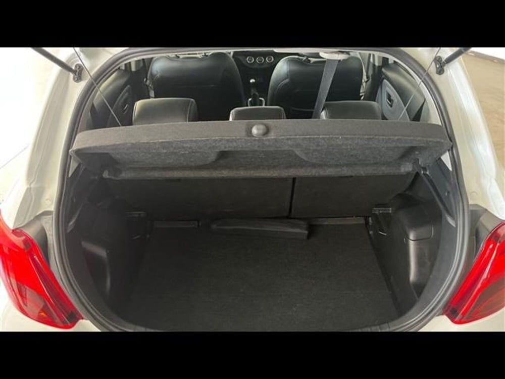 Toyota Yaris usata a Firenze (9)
